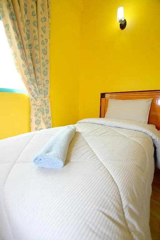 Dubai Youth Hotel 3*,